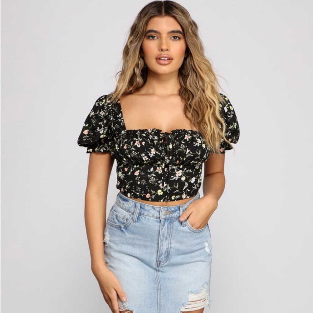 Favorite Floral Puff Sleeve Crop Top